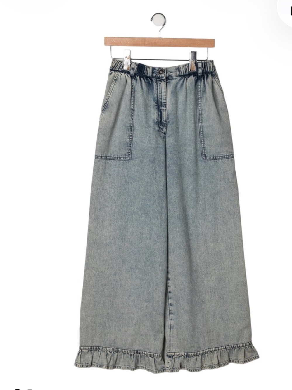 Chanel
2022 Wide Leg Jeans